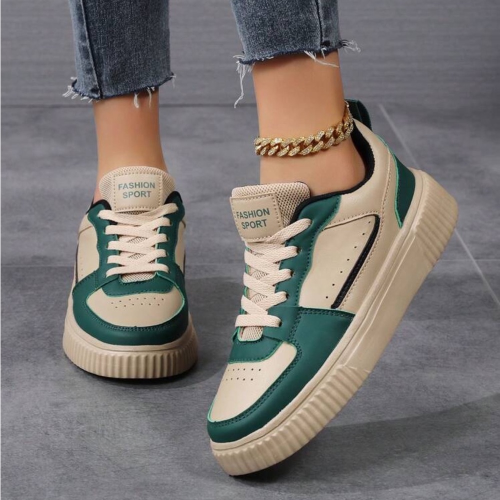 SHEIN Green and Cream Sneakers